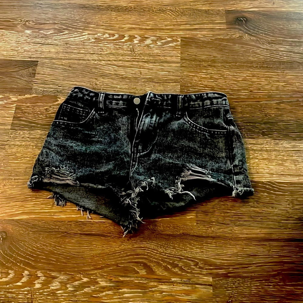 Shein ripped Jean shorts, never worn